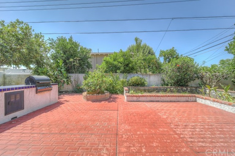 Photo 44 of 46 - 5607 Yale St, Montclair, CA 91763