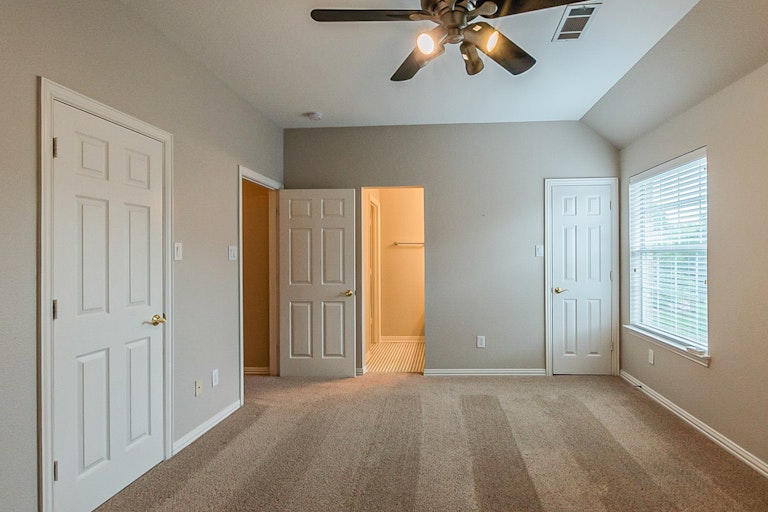 Photo 34 of 41 - 1900 Winchester St, McKinney, TX 75070