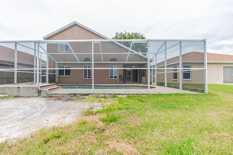 Photo 7 of 33 - 4332 Cold Harbor Dr, New Port Richey, FL 34653