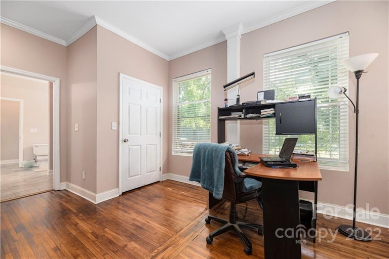 Photo 12 of 32 - 3617 Tuckaseegee Rd, Charlotte, NC 28208