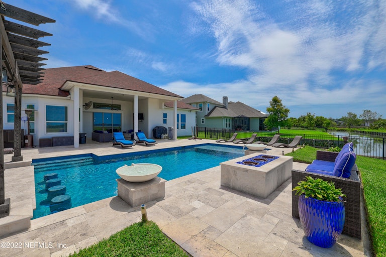 Photo 17 of 89 - 4787 Yacht Ct, Jacksonville, FL 32225