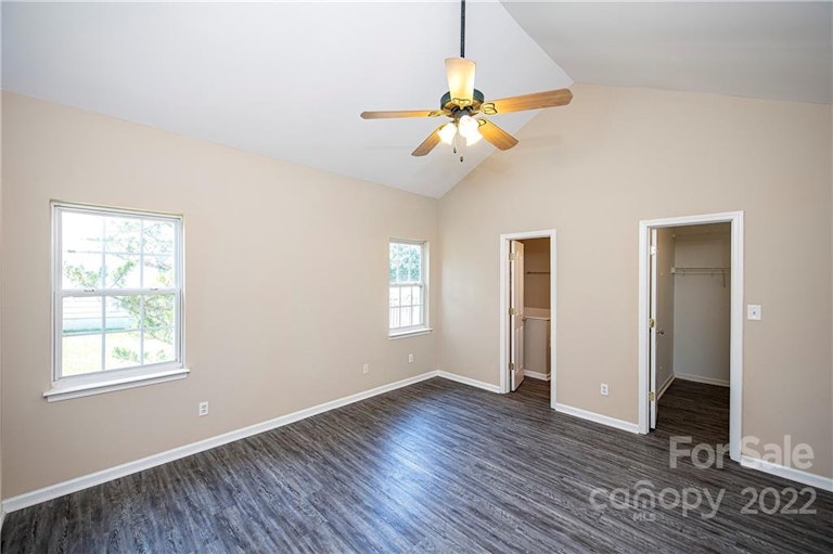 Photo 12 of 31 - 14916 Cane Field Dr, Charlotte, NC 28273