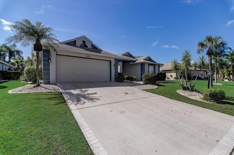 Photo 55 of 58 - 2305 Piper Glen Ct, Sun City Center, FL 33573