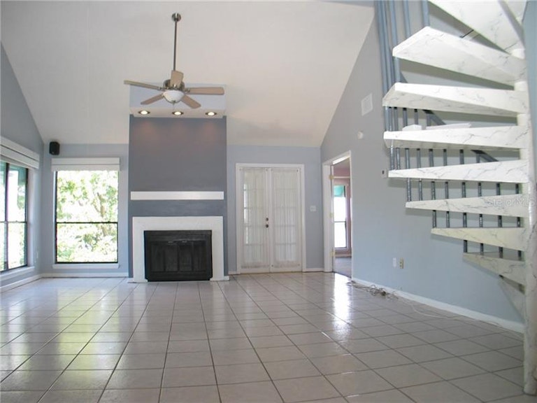 Photo 6 of 23 - 3127 W Sligh Ave #302A, Tampa, FL 33614