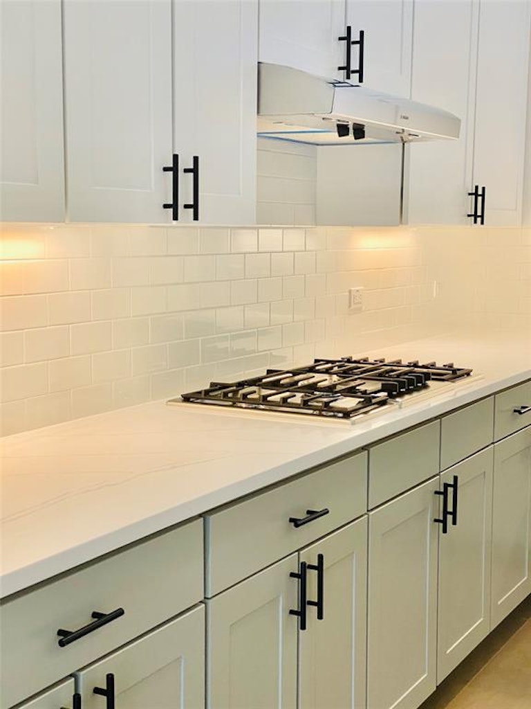 Photo 35 of 46 - 1420 Alexander St, Houston, TX 77008