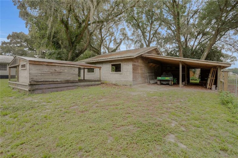 Photo 33 of 44 - 5840 Ross Creek Rd, Lakeland, FL 33810