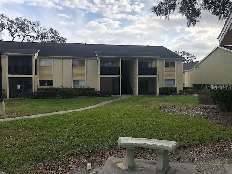 Photo 1 of 10 - 942 Lake Destiny Rd Unit A, Altamonte Springs, FL 32714