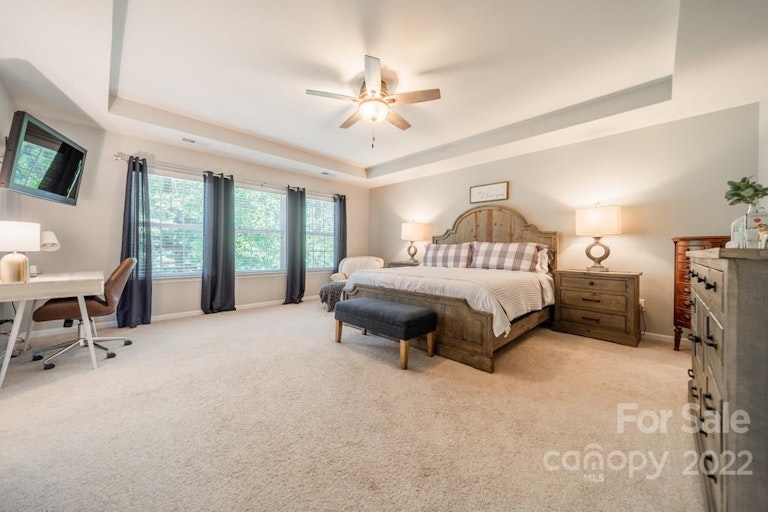 Photo 25 of 38 - 5726 Kildare Ct, Belmont, NC 28012