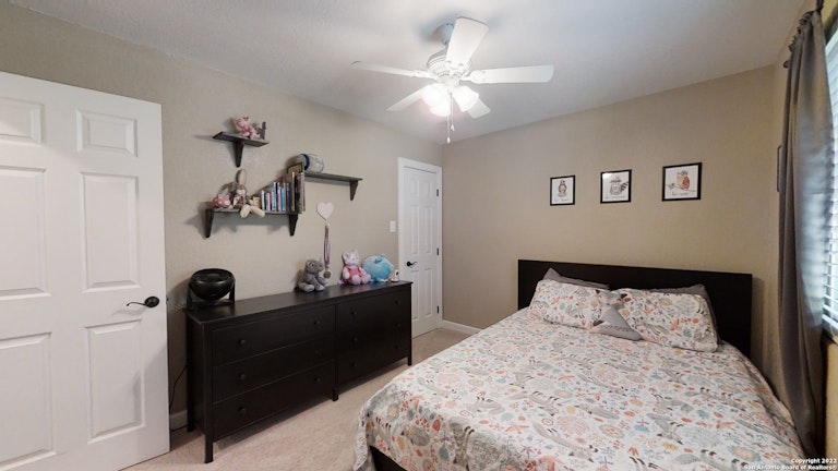 Photo 16 of 32 - 12227 Ridge Spur, San Antonio, TX 78247