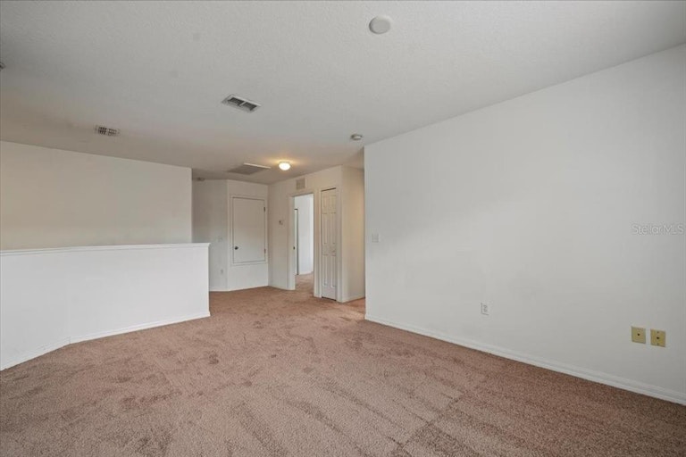Photo 27 of 37 - 13133 Haverhill Dr, Spring Hill, FL 34609