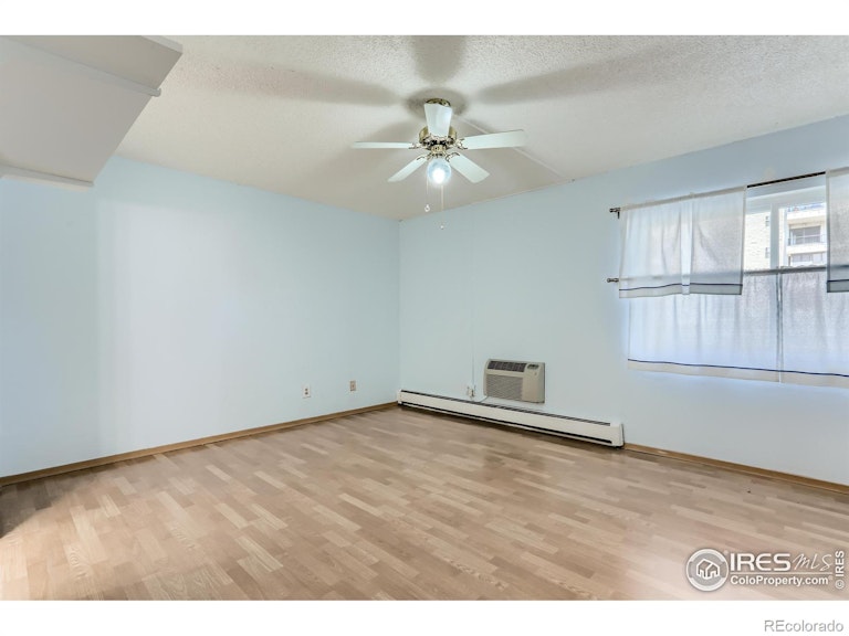 Photo 5 of 13 - 13901 E Marina Dr #113, Aurora, CO 80014