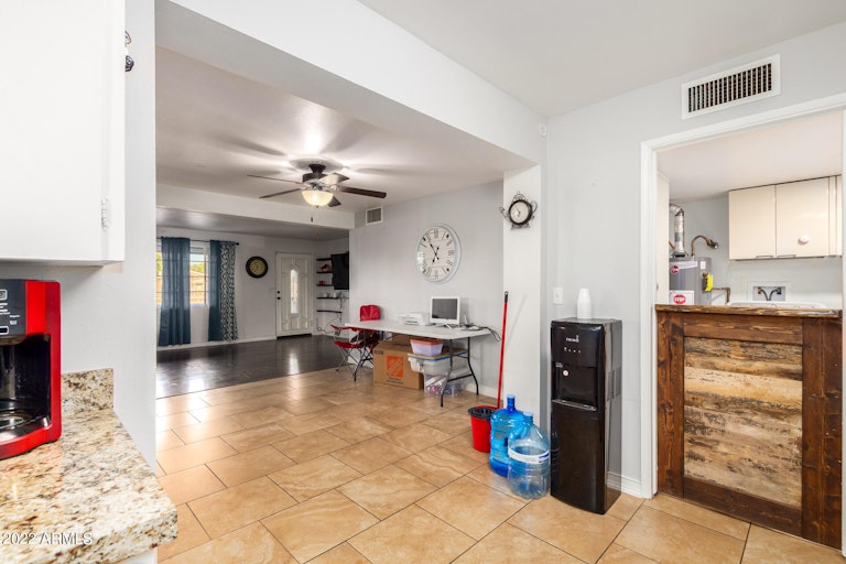 Photo 12 of 40 - 556 N Horne, Mesa, AZ 85203