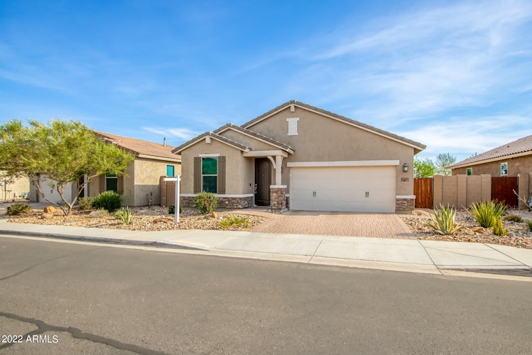 Photo 4 of 35 - 3015 W Laredo Ln, Phoenix, AZ 85085