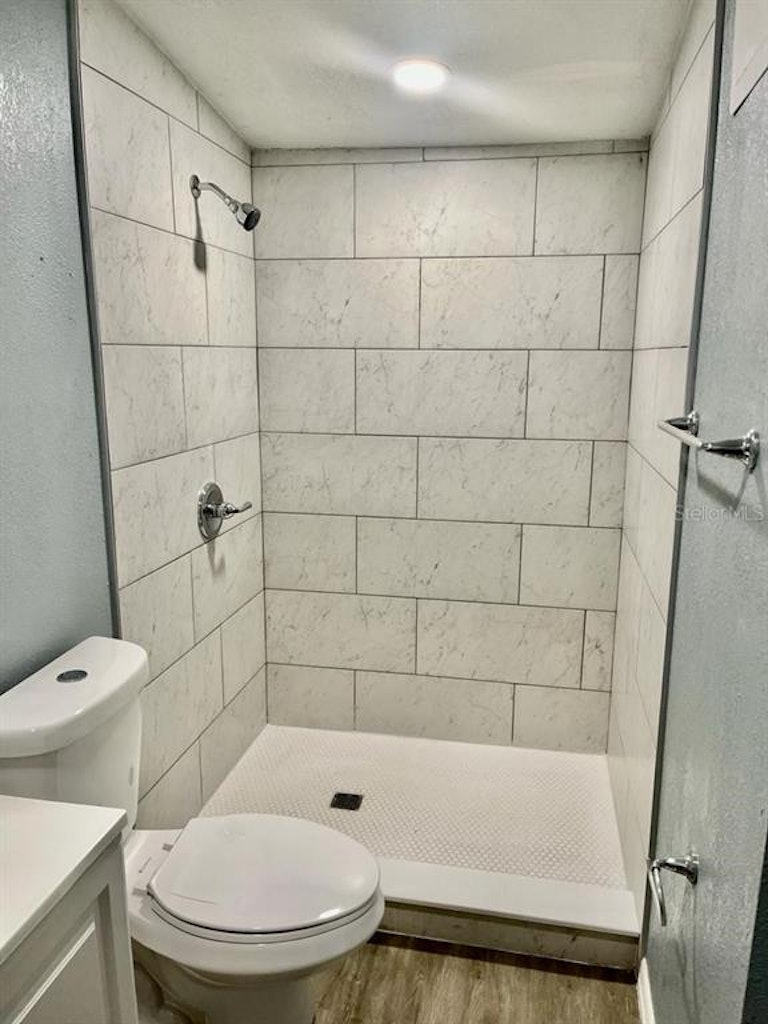 Photo 11 of 14 - 1011 E Holland Ave, Tampa, FL 33612