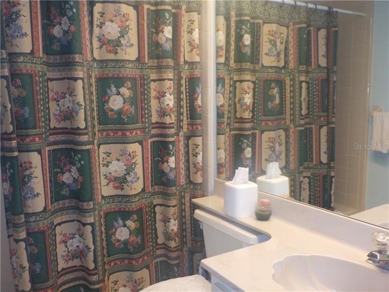 Photo 10 of 13 - 9651 Cavendish Ct, New Port Richey, FL 34655