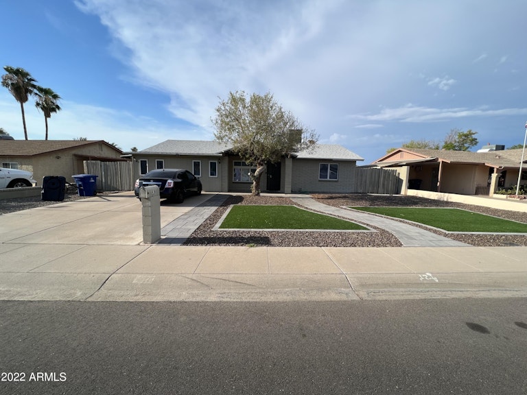 Photo 29 of 29 - 408 E Julie Dr, Tempe, AZ 85283