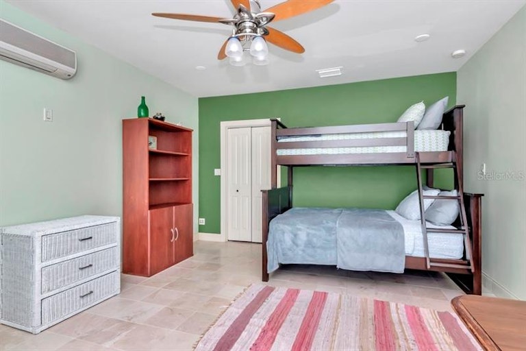 Photo 44 of 78 - 6515 Dimarco Rd, Tampa, FL 33634