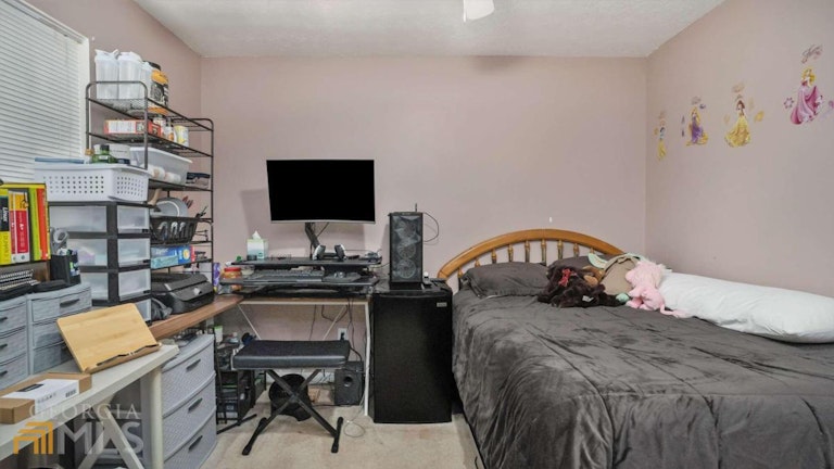 Photo 25 of 33 - 6732 Dorsett Shoals Rd, Douglasville, GA 30135