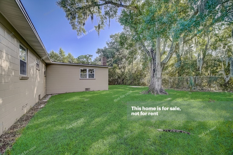 Photo 29 of 29 - 2845 Holly Point Dr, Jacksonville, FL 32277