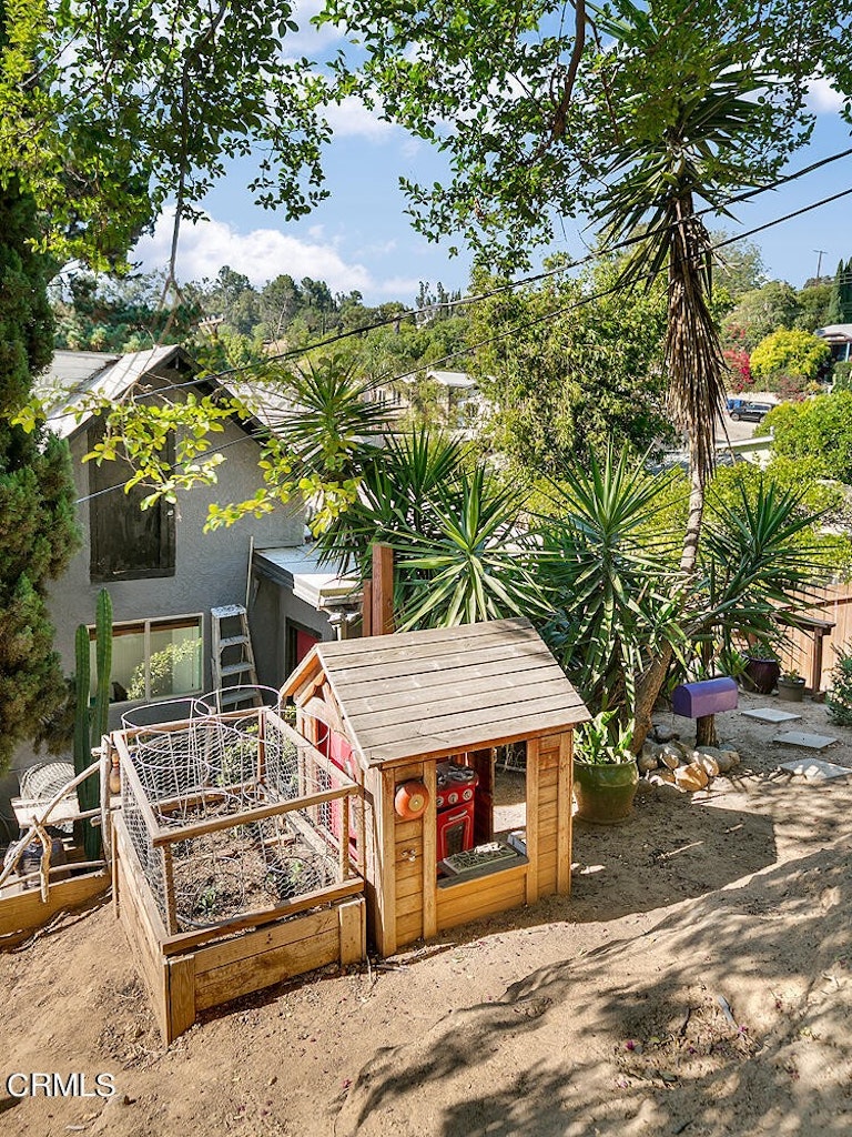Photo 29 of 29 - 6214 Springvale Dr, Los Angeles, CA 90042