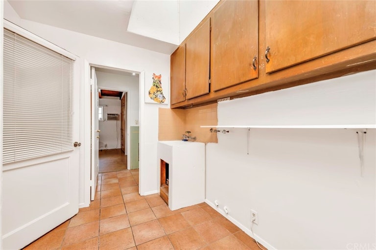 Photo 11 of 47 - 7814 McGroarty St, Sunland, CA 91040