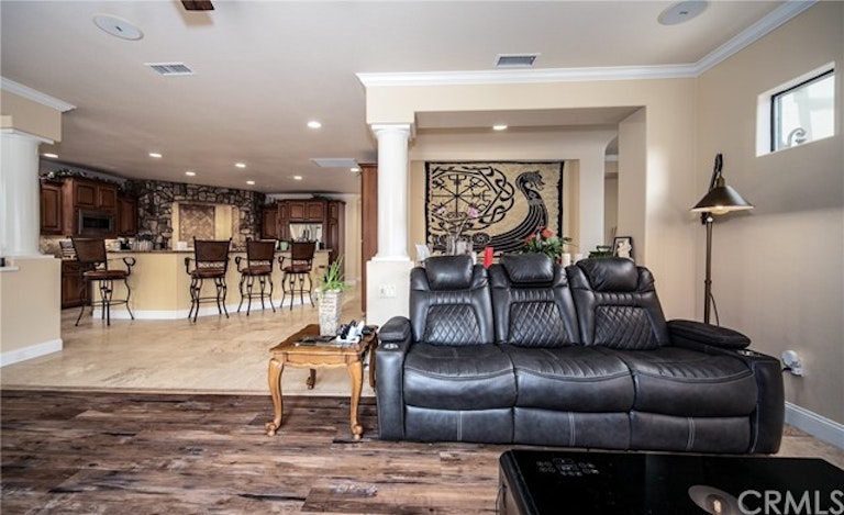 Photo 20 of 48 - 34722 Simi Dr, Yucaipa, CA 92399