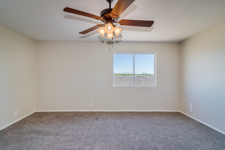 Photo 16 of 30 - 8015 W Citrus Way, Glendale, AZ 85303