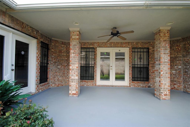 Photo 40 of 41 - 3118 Canyon Oak Ct, Houston, TX 77068