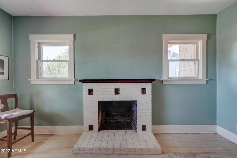 Photo 33 of 51 - 144 N Wilbur, Mesa, AZ 85201