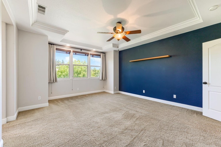 Photo 38 of 80 - 216 Soaring Hawk Pl, Lincoln, CA 95648