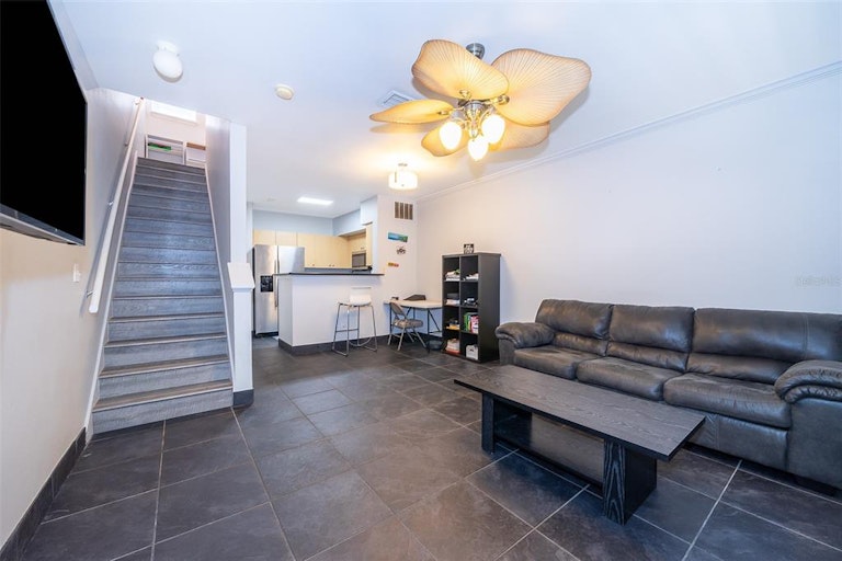 Photo 9 of 32 - 711 Centervale Dr #711, Kissimmee, FL 34747