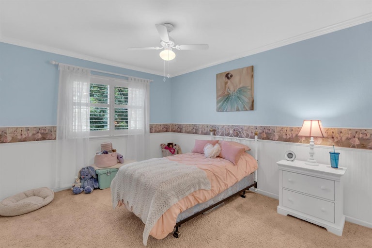Photo 17 of 35 - 350 Westlake Dr, West Sacramento, CA 95605