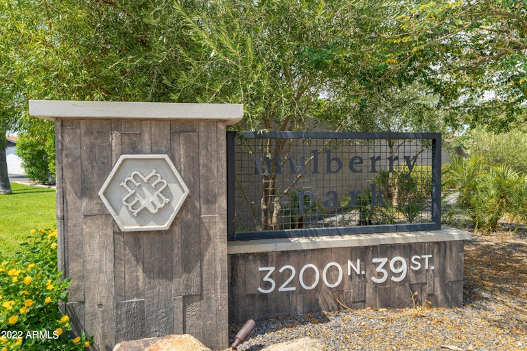 Photo 32 of 39 - 3200 N 39th St #14, Phoenix, AZ 85018