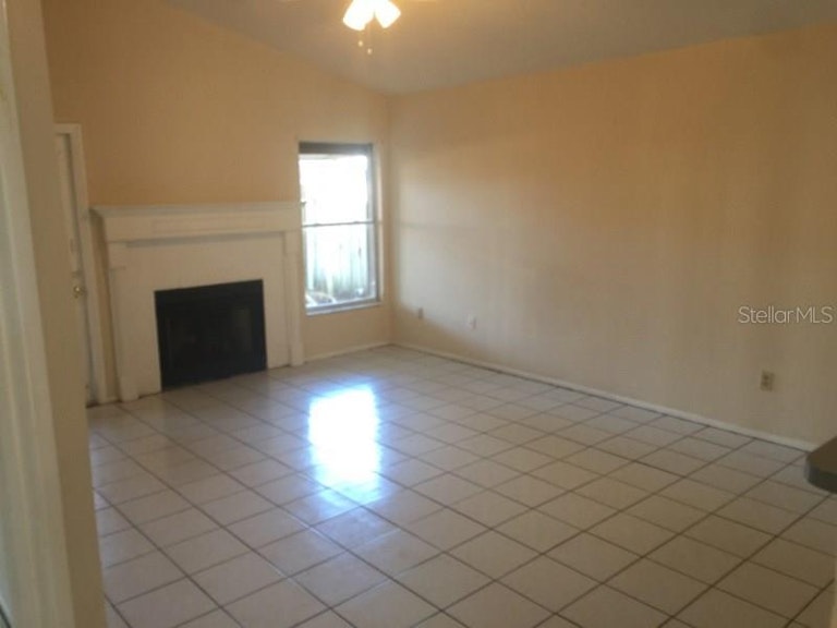 Photo 3 of 11 - 2871 Burwood Ave, Orlando, FL 32837
