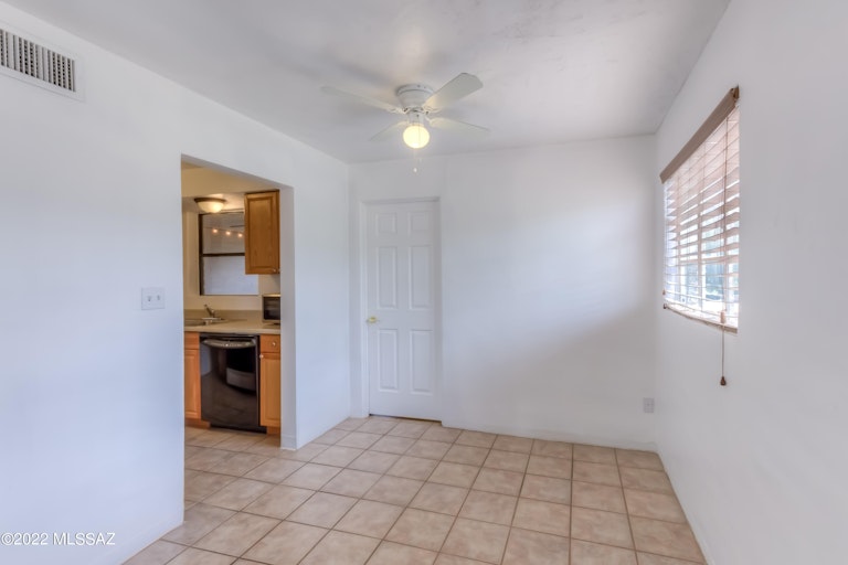 Photo 15 of 40 - 4649 E 16th St, Tucson, AZ 85711