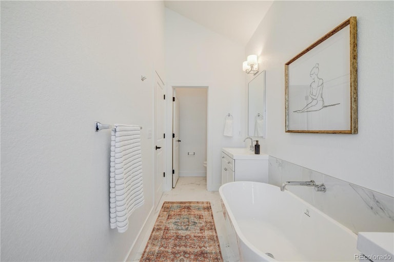 Photo 26 of 40 - 3422 S Grant St, Englewood, CO 80113
