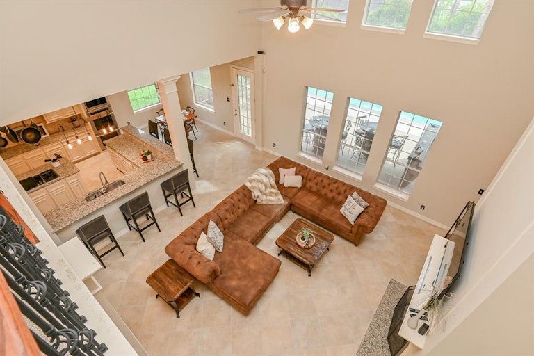 Photo 23 of 45 - 2606 Cottage Creek Ct, Pearland, TX 77584
