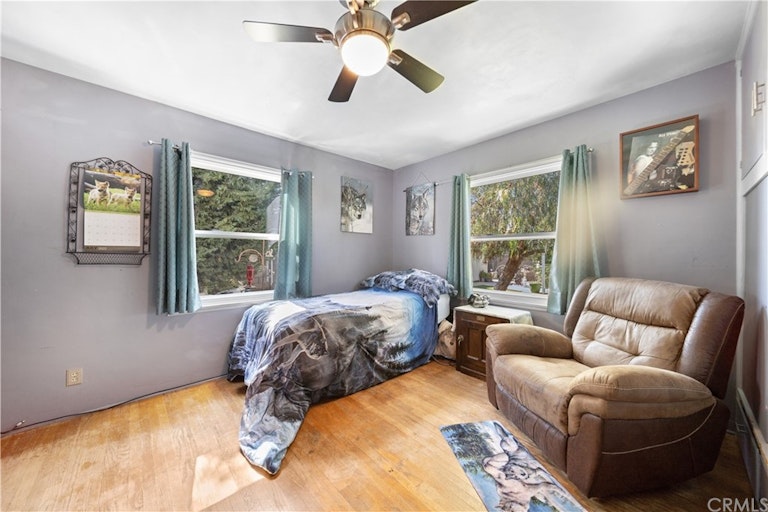 Photo 19 of 38 - 34273 Avenue E, Yucaipa, CA 92399