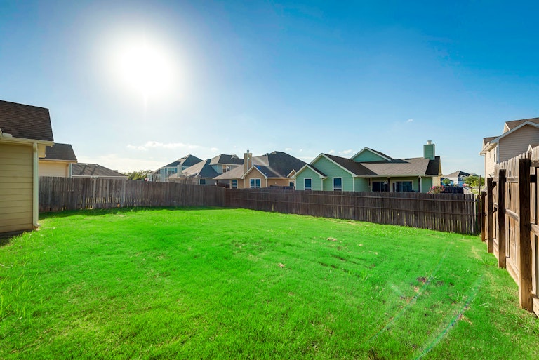 Photo 27 of 27 - 2113 Windsor Farms Dr, Denton, TX 76207