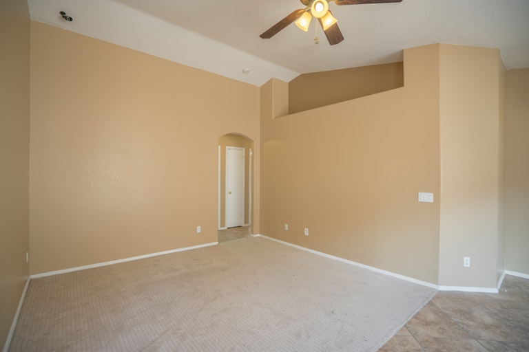 Photo 6 of 23 - 6605 W Whispering Wind Dr, Glendale, AZ 85310