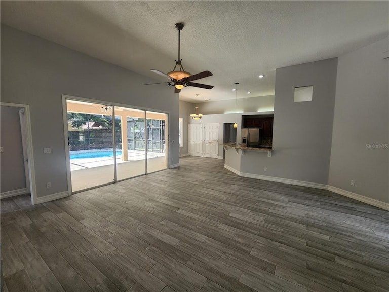 Photo 20 of 41 - 10095 Brandon Cir, Orlando, FL 32836