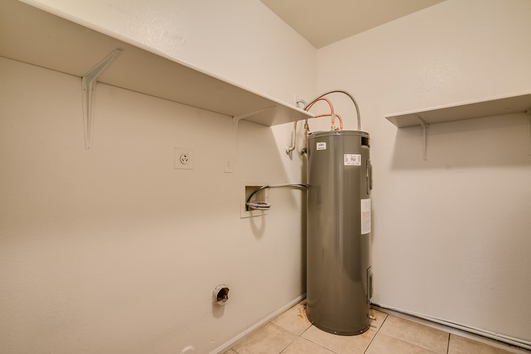 Photo 21 of 23 - 2929 E Broadway Rd #91, Mesa, AZ 85204