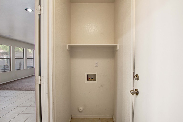 Photo 9 of 25 - 2635 S Sailors Way, Gilbert, AZ 85295