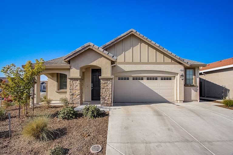 Photo 1 of 34 - 6025 Belfast Way, Roseville, CA 95747
