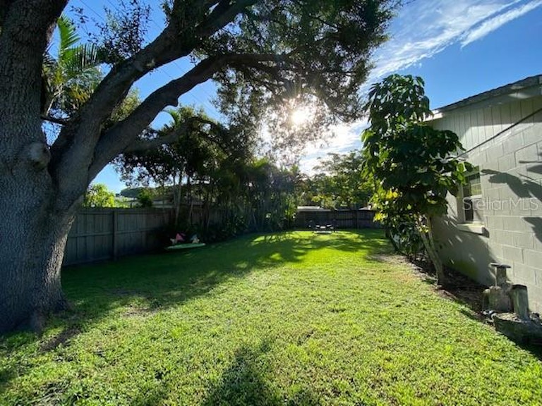 Photo 26 of 27 - 7921 Segovia St, Orlando, FL 32822