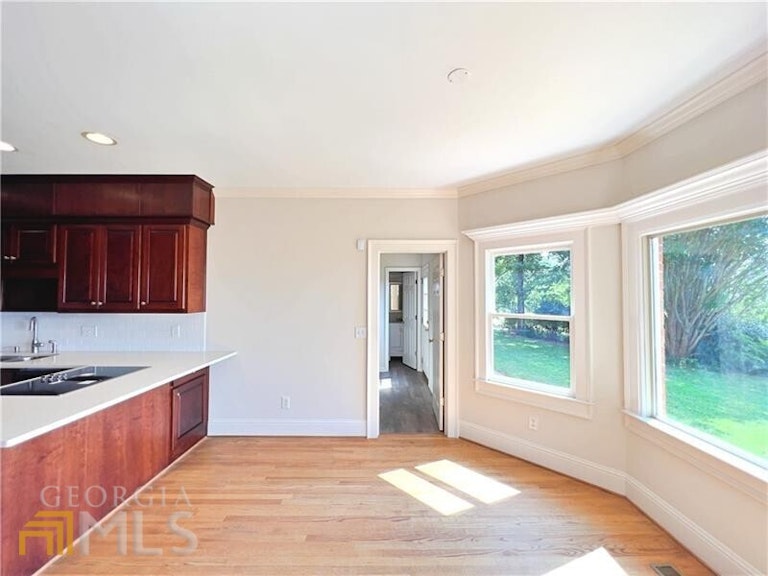 Photo 16 of 47 - 1886 Groover Rd, Marietta, GA 30062