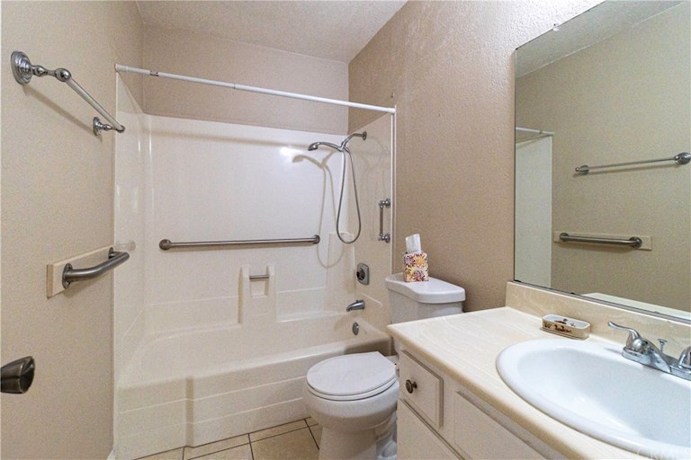 Photo 14 of 31 - 2606 Paseo Olivas, West Covina, CA 91792