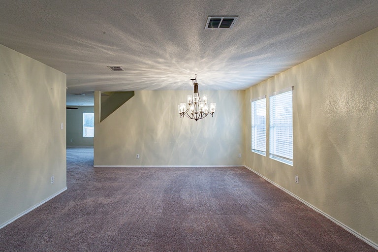 Photo 5 of 22 - 7730 Paraiso Cir, Boerne, TX 78015