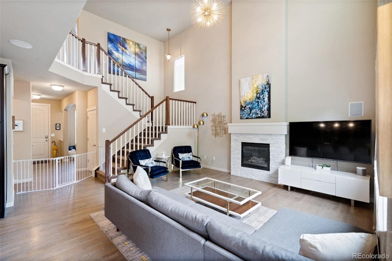 Photo 10 of 40 - 2347 S Loveland St, Denver, CO 80228
