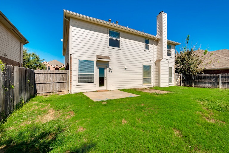 Photo 30 of 31 - 4412 Vista Meadows Dr, Fort Worth, TX 76244